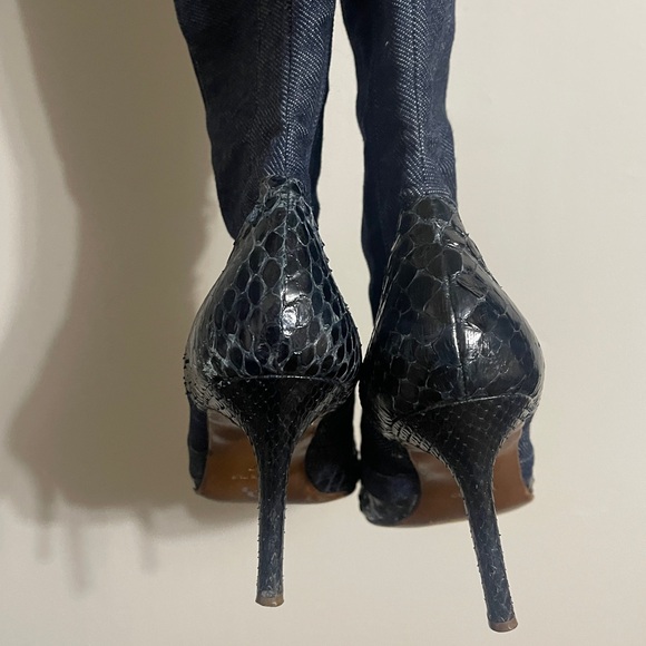 Christian Dior Y2K Denim and Snakeskin Leather Lace Up Knee High Heeled Boots - Picture 13 of 13